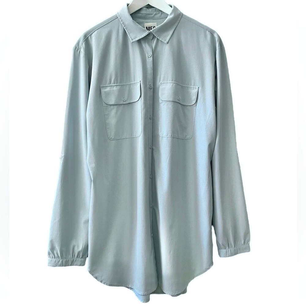 VTG MEC long button down shirt women’s XL light blue poly blend